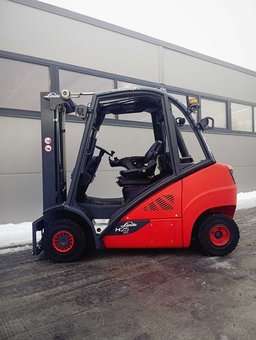 Wózek widłowy Linde H25D-02