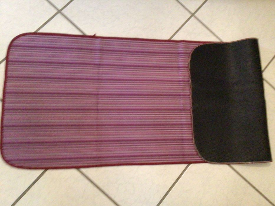 Tapete de cozinha novo anti derrapante em tons de rosa e roxo