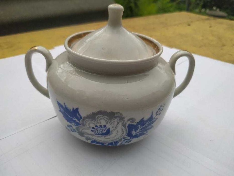 Набор для специй солонка и перечница, Сахарница.