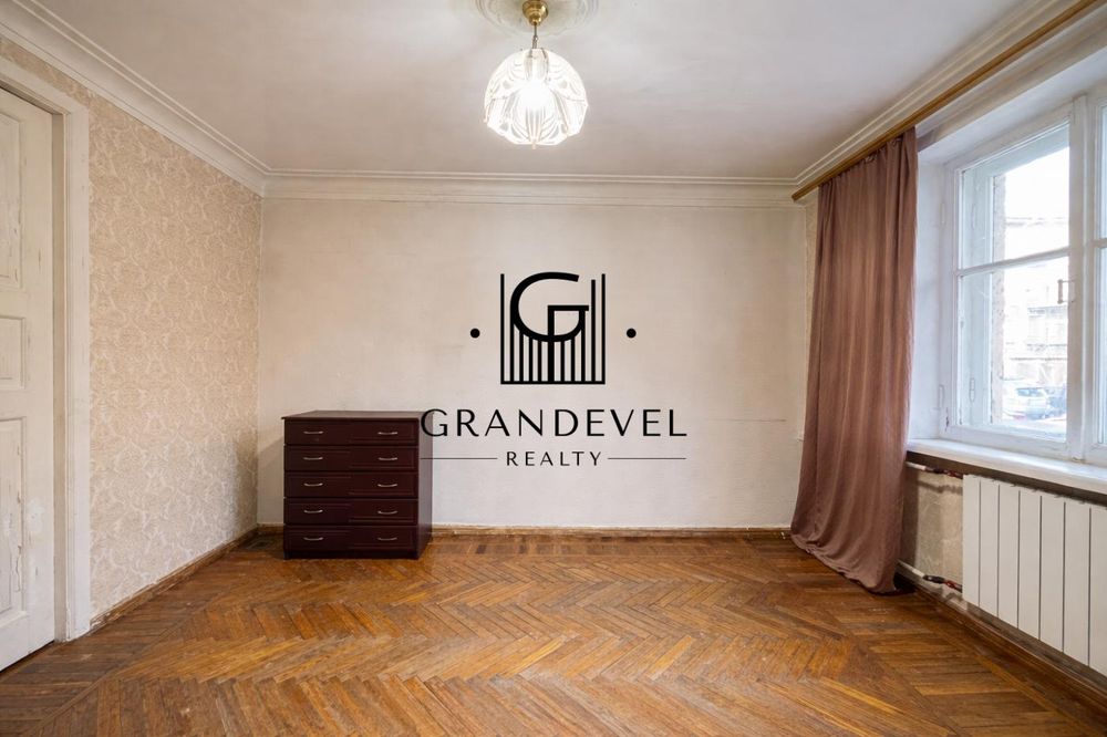 Продаж 2к квартири Монастирського | Сурікова 4, Солом'янка, Київ