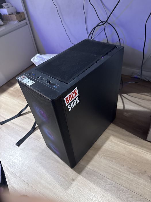 Torre Gaming Asus