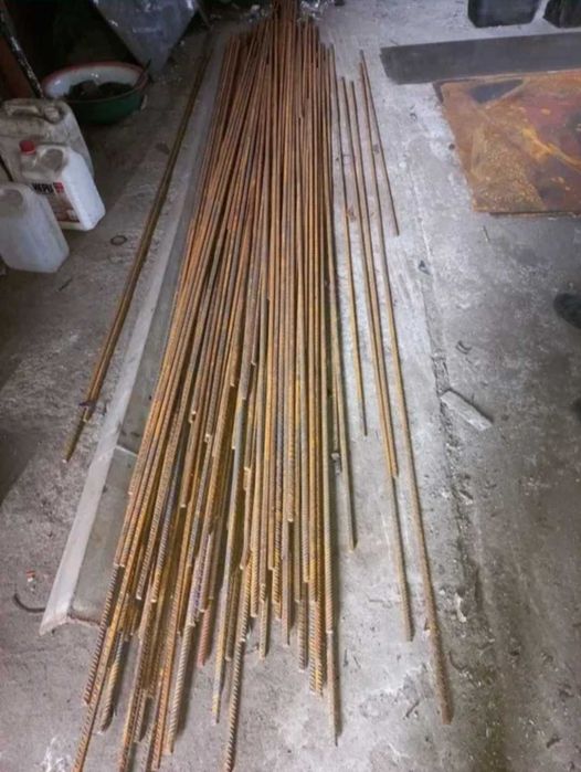 Арматура 12мм і Листи металла,  різна товщина металу, металлические