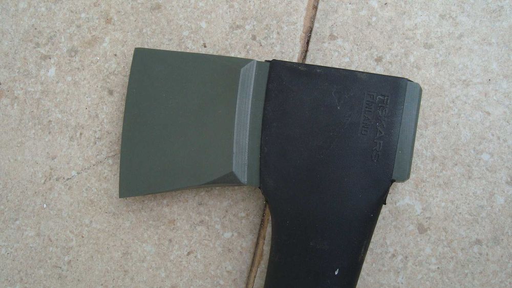 Siekiera Fiskars nowa nieużywana