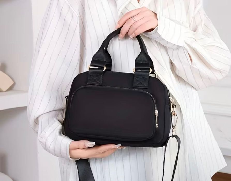 Сумка чорна вмістка