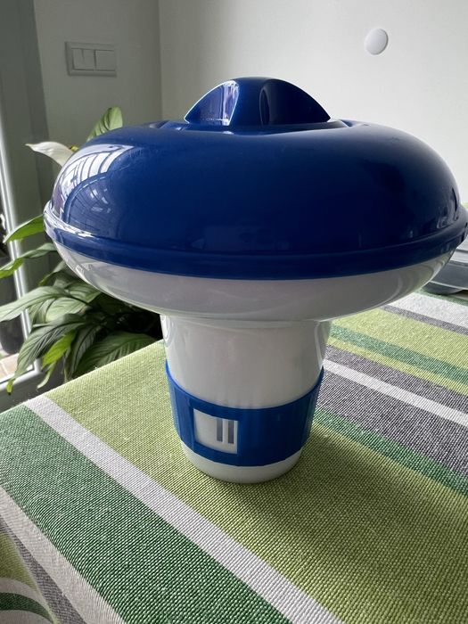 Dispensador de cloro para piscina