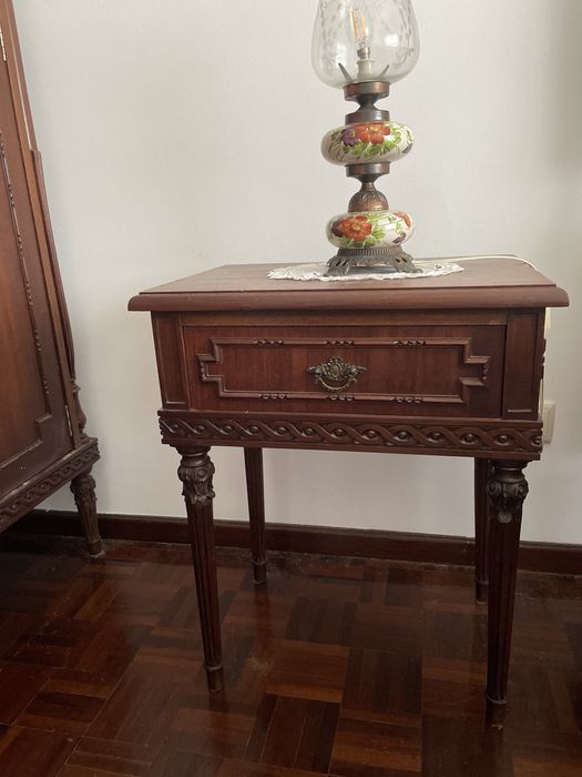 Cama de Casal - Cabeceira da Cama em Palhinha