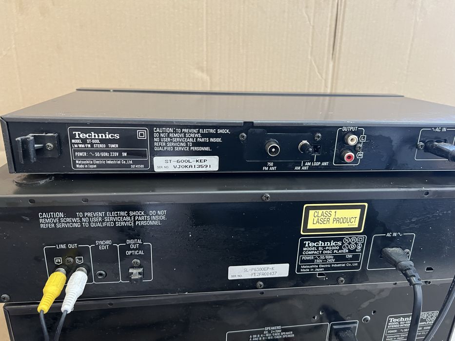 Technics model SU-V570 seria PXS cap wieża