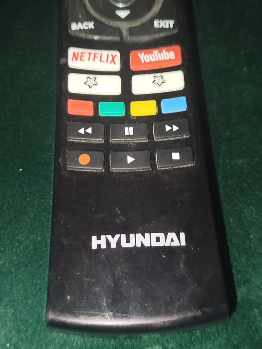 Hyundai pilot do telewizora