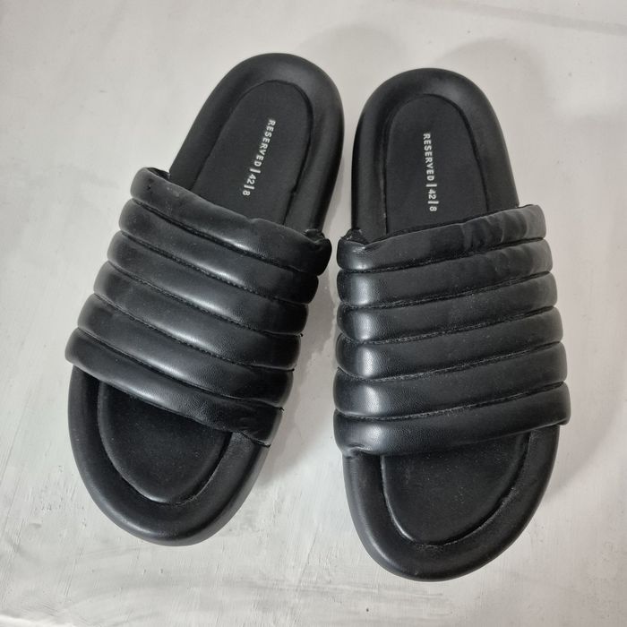 Klapki meskie Czarne  42  Reserved Buty