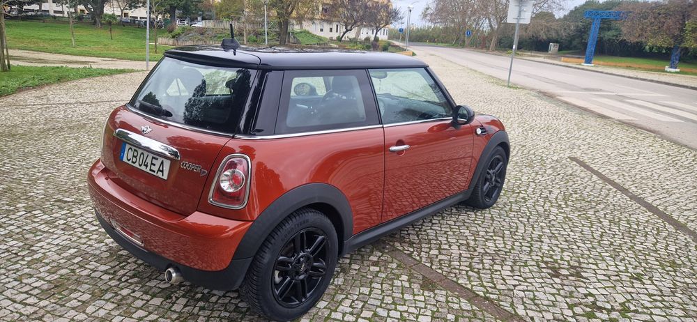 Mini Cooper D  R56-112CV