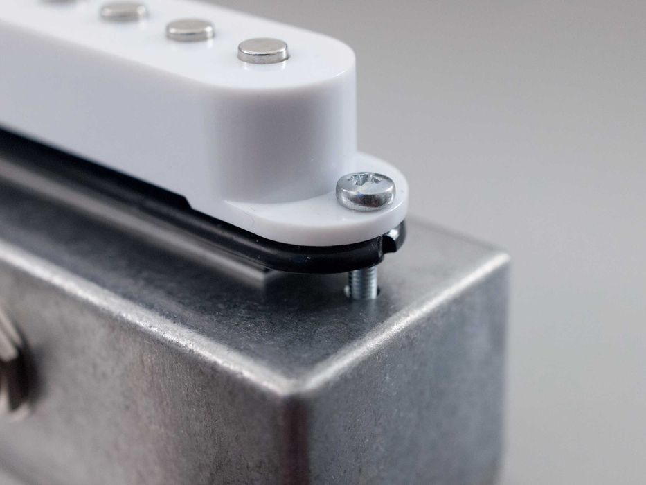 Naif Electrics PU Noise Maker