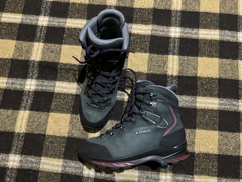 LOWA жіночі трекінгові черевики  Mauria Evo GTX