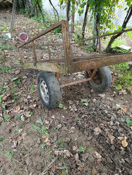 Estrado / Chassis de Reboque Agrícola (1.20m x 1.60m) – Sólido