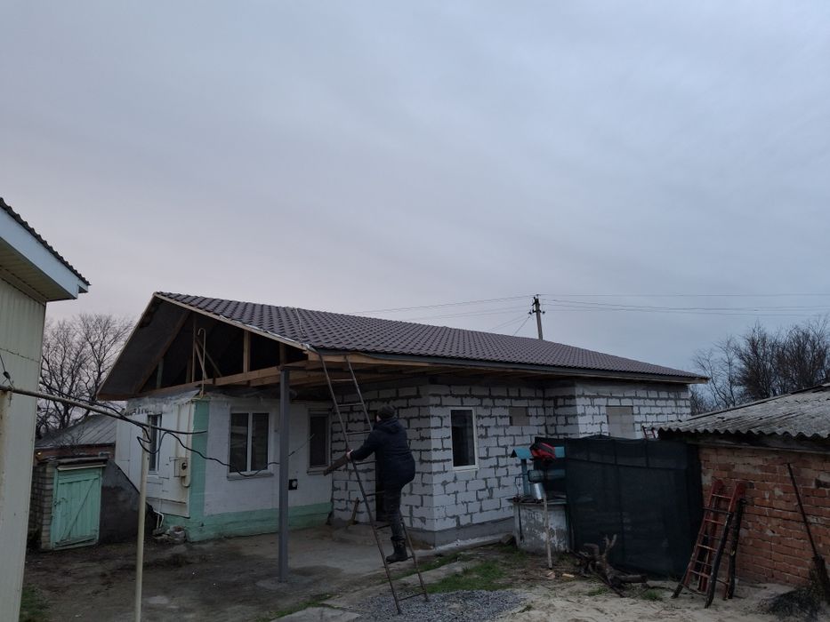 Покрівельні роботи,кладка газоблоку, бетонування