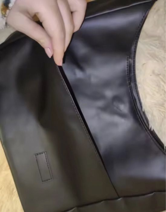 Czarna torba na ramię NOWA