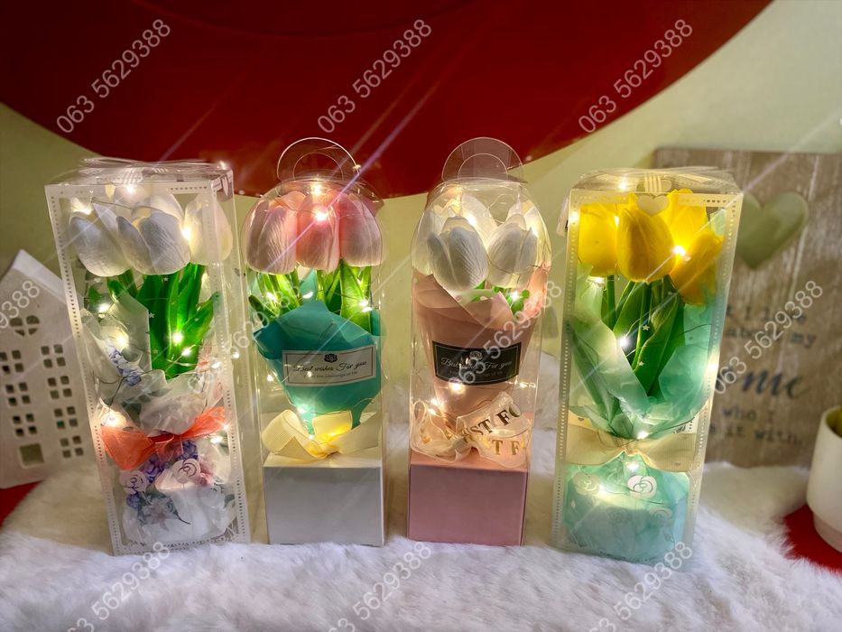 Тюльпани на 8 березня, подарунок дружині, мамі, сестрі, бабусі,подрузі