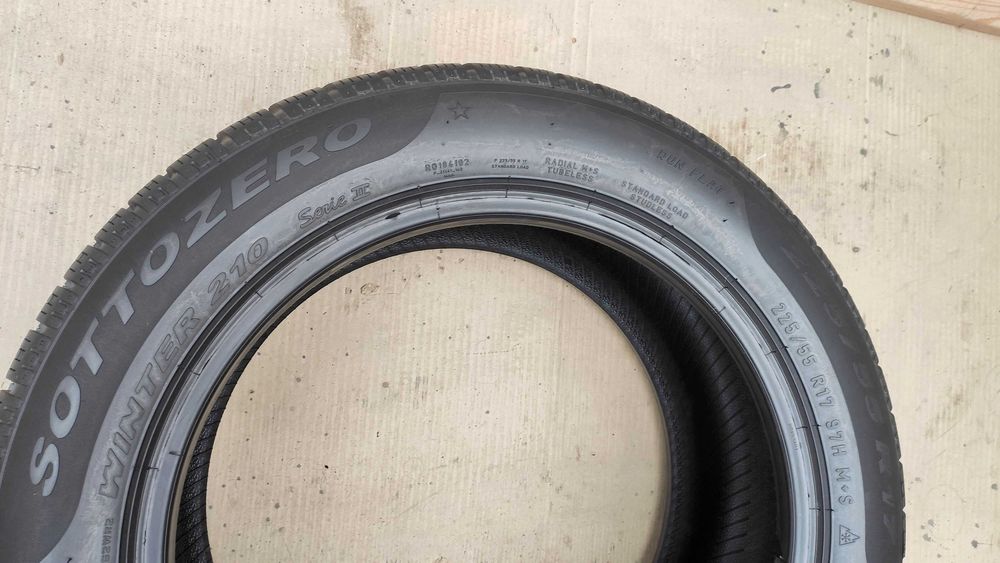 Шини 225/55R17. Pirelli. 99%. 2024p  RUN FLAT. Nokian