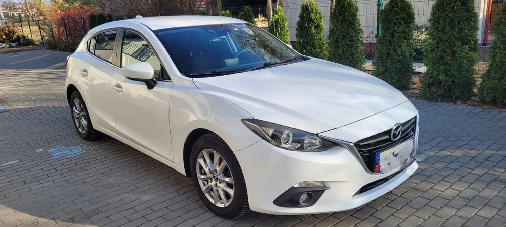 Mazda 3 Mazda 3 Hatchback 1.5 Skyactiv-G 100 KM • 2015 • 130 000 km • Manual •