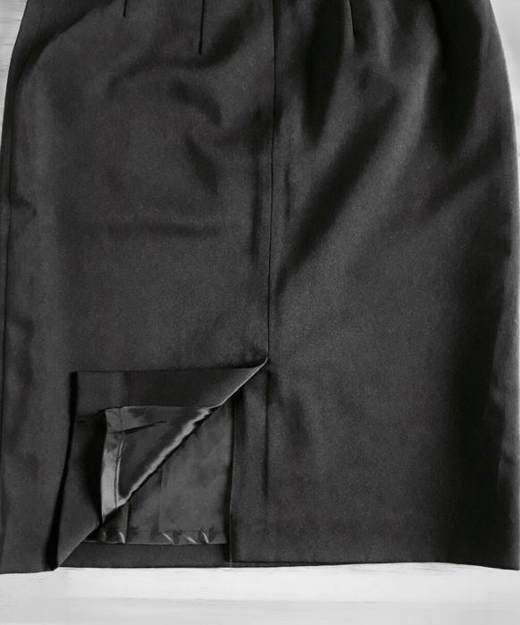 Saia lápis Laura Scott