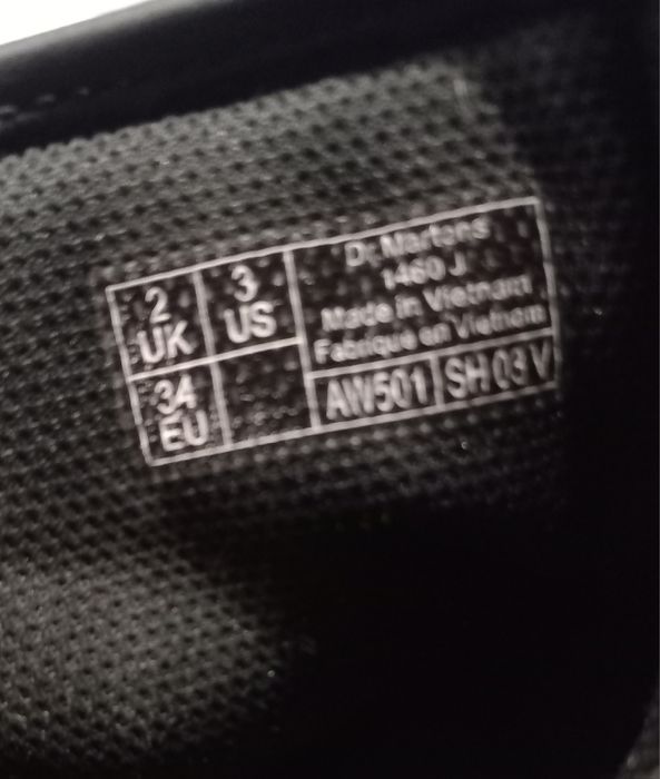 Dr.Martens, оригінал