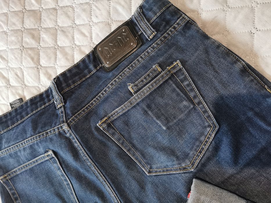 Jeansy męskie  jeans marki EMP z logo AC/DC w rozm. 32/32 W32