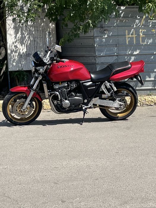 Honda cb 1000 sf