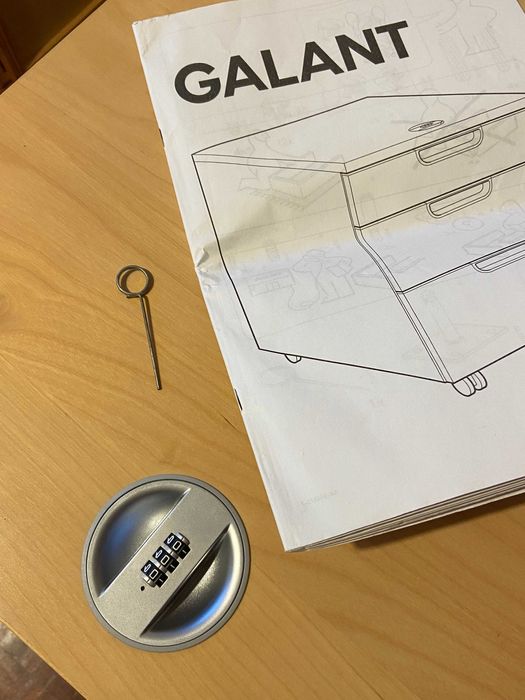 Bloco de gavetas Galant IKEA