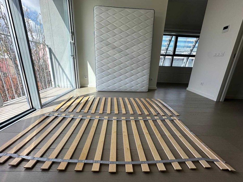Colchão IKEA VÅGSTRANDA 140x200 + Estrado LURÖY