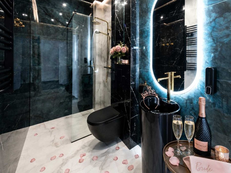 Idealne miejsce na Wieczór Panieński Jacuzzi Centrum Łeby