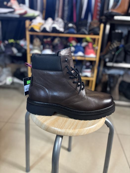 Черевики TOMMY HILFIGER розмір 46(29,5-30 см)