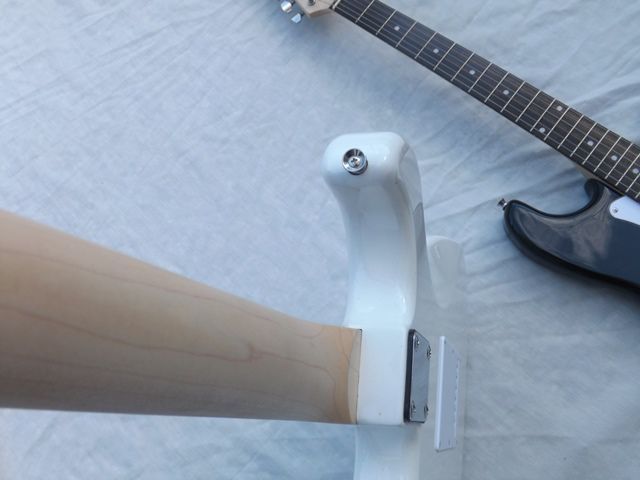 Kit de guitarra elétrica preta ou branca