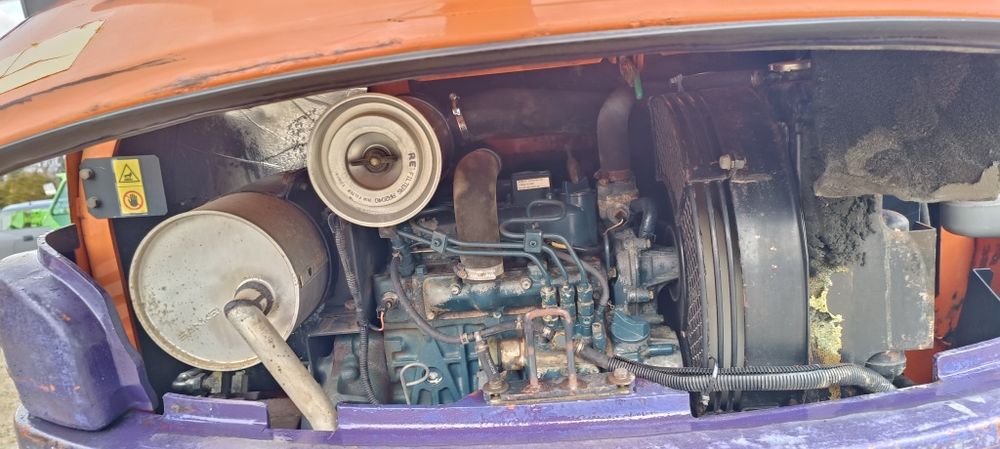 Mini koparka Hitachi ex22-2 ex40 cat 302.5