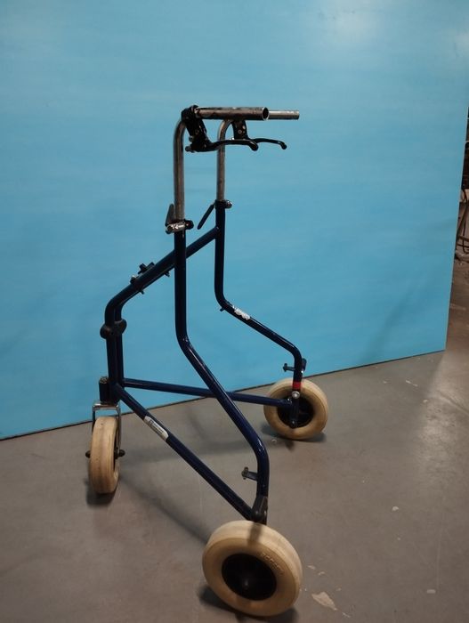 Інвалідна коляска