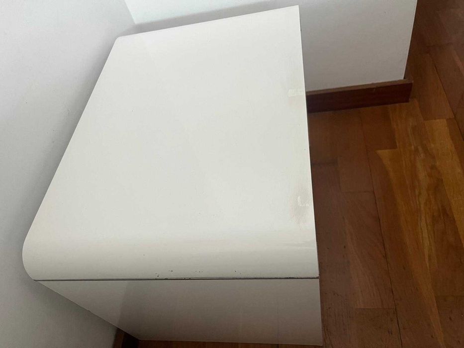 Mesinhas de cabeceira (lacado branco) | Mesa cabeceira