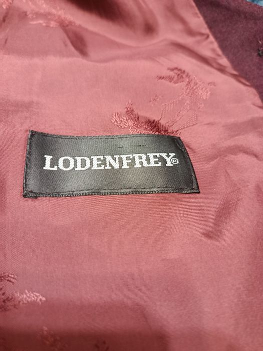 Елегантний жилет LODENFREY