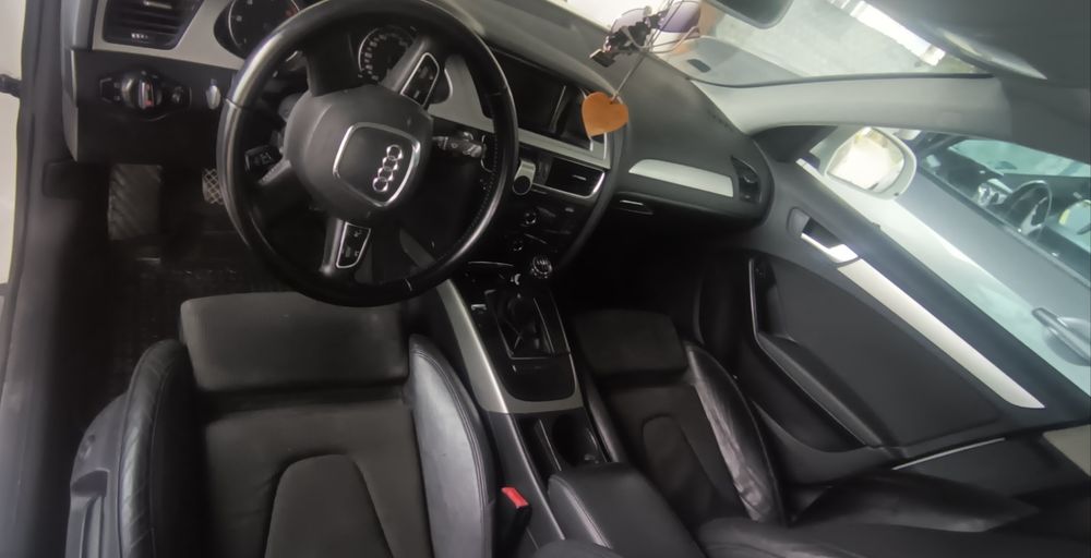 Audi a4b8 2.0 tdi