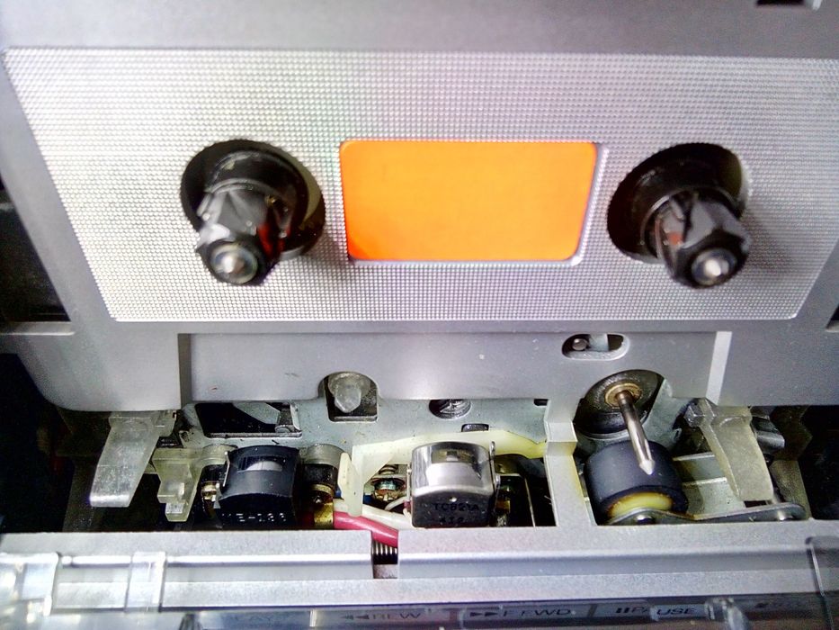 SANYO M9811LU Stereo Radio Cassette Recorder 1984