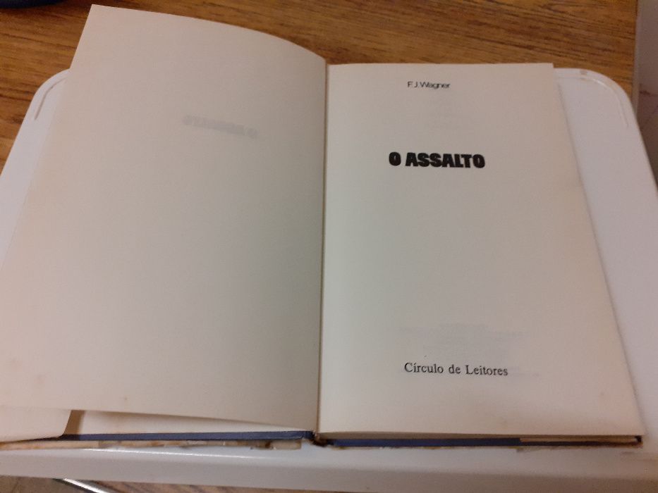 Len Deighton, F.J. Wagner, Morris West, Lederer-Burdick,Langelot