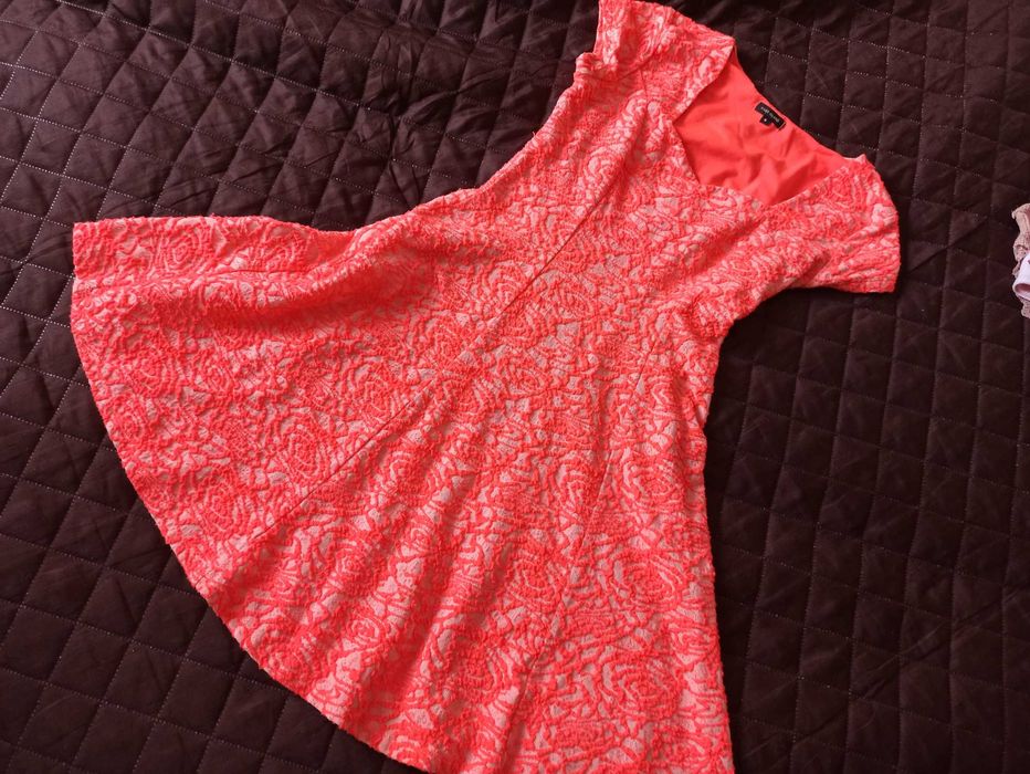 Sukienka  River Island rozm.36 S rozkloszowana stan bdb