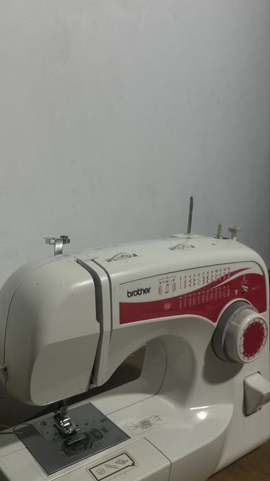 Швейна машинка Brother star1400 та hq-17