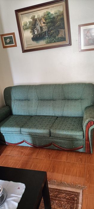 Sofá cama mais uma poltrona