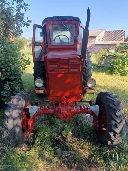 Продам трактор Т-40