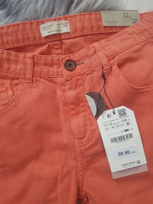 Jednobarwne jeansy Zara w rozm 152