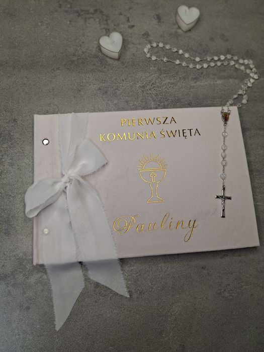Komunijna Księga Gości