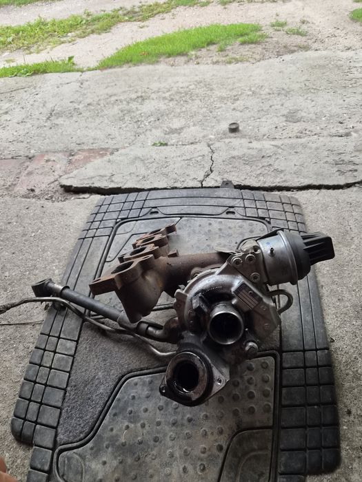 Turbosprężarka turbina 03L253056G