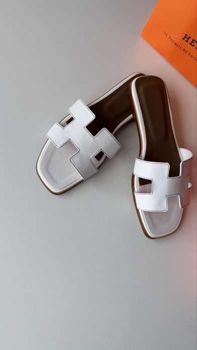 Шльопанці Hermes  39 розмір