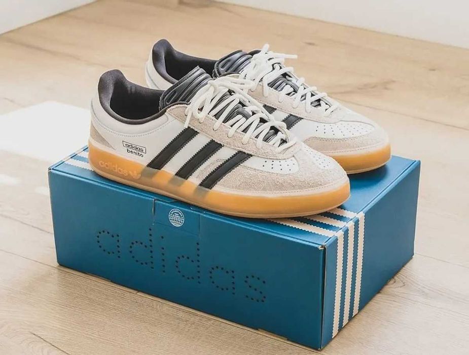 Adidas para BAD BUNNY - 42 2/3