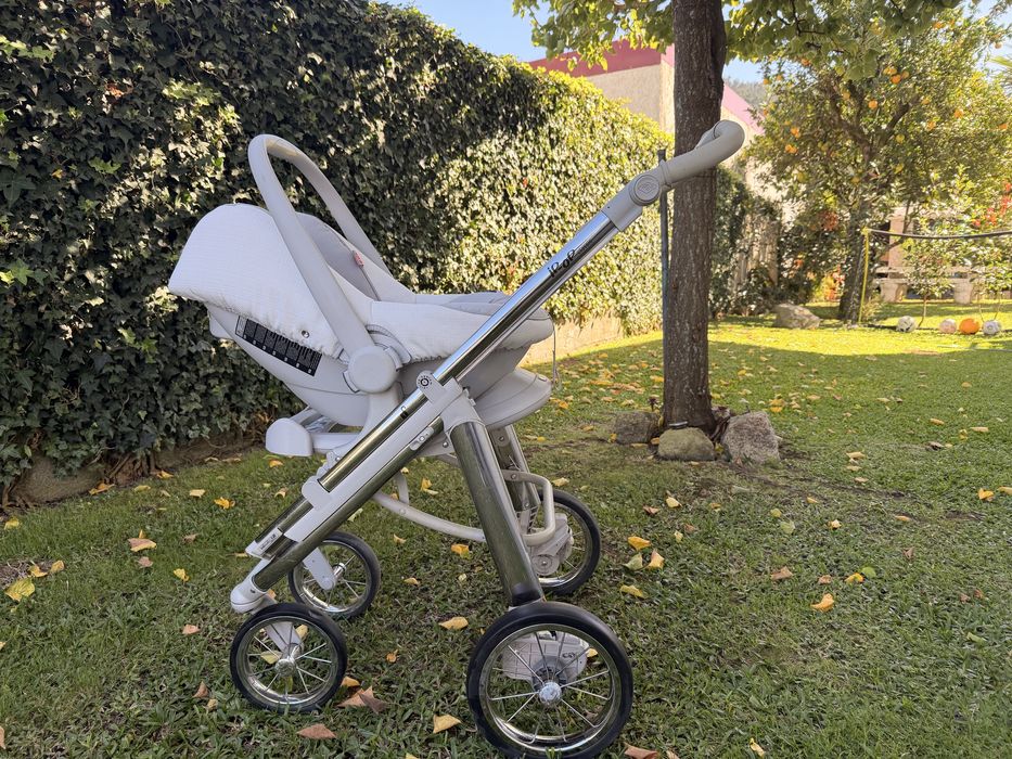 Carrinho de passeio bebé