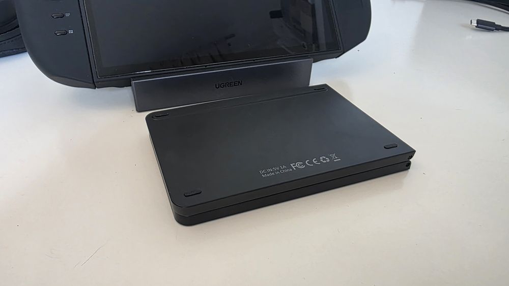 Lenovo Legion go 2 z2 extreme + stacja dokująca + klawiatura