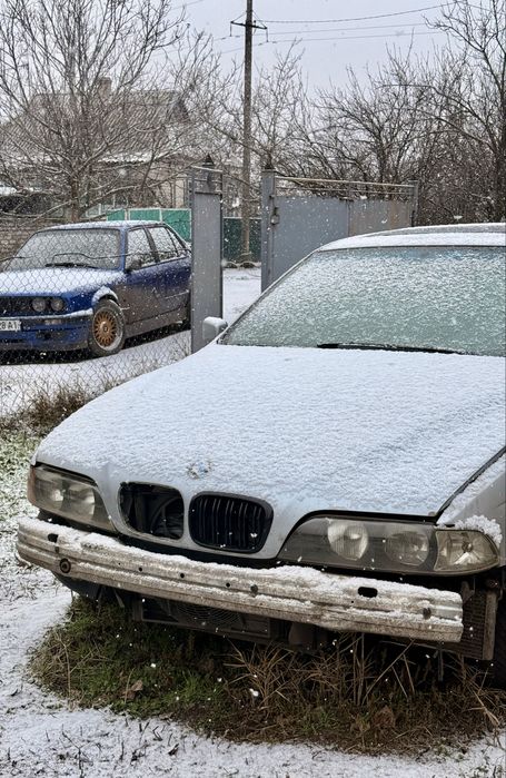 Продам автомобіль bmw e39